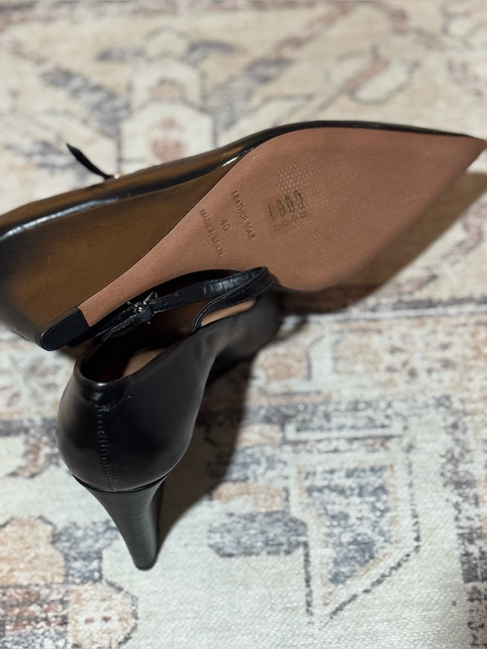 Maeve Black Pointed-Toe Mary Jane Pumps with Ankle Strap Size 40 - Picture 6 of 6